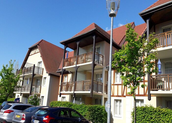 Balcon terrasse dans une residence de tourisme en LMNP au domaine des rois à BERGHEIM