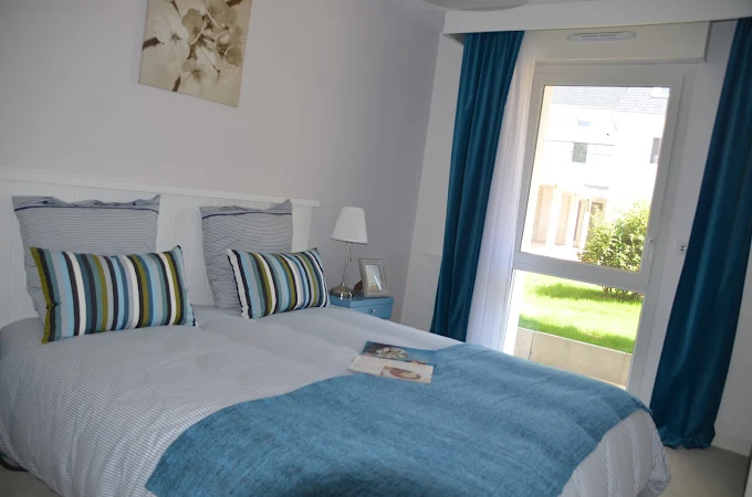Chambre de la résidence sénior NOHEE en LMNP à BENODET
