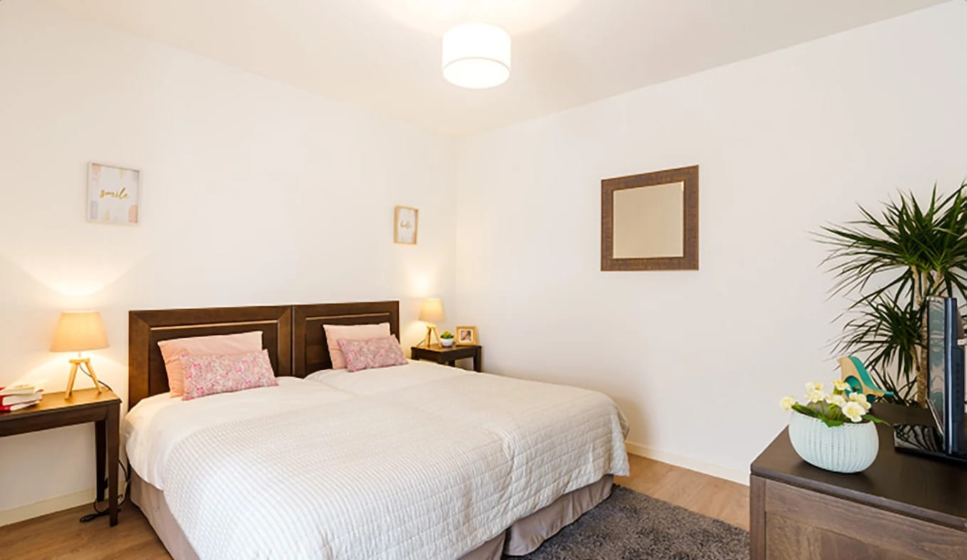 Chambre en résidence sénior en LMNP Les templitudes à Epernay