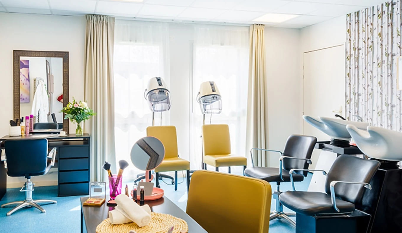Salon de coiffure en résidence sénior en LMNP Les templitudes à Epernay