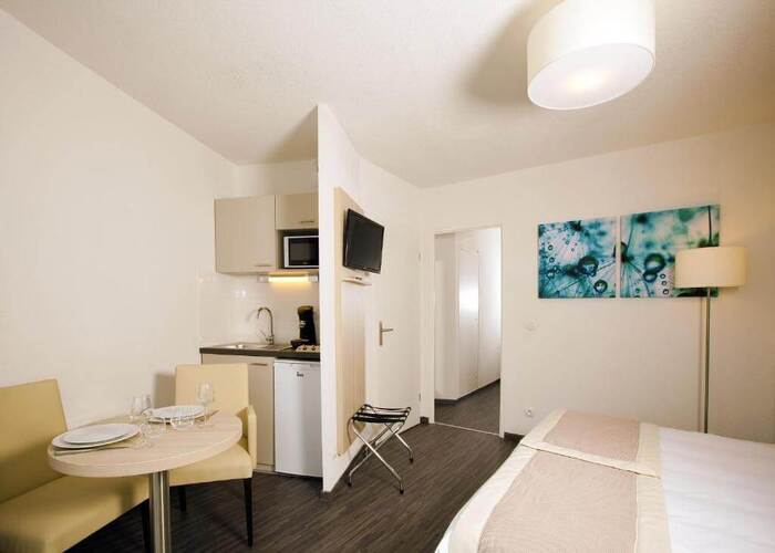 studio résidence lmnp tourisme affaires Neuilly plaisance residhome neuilly bords de marne