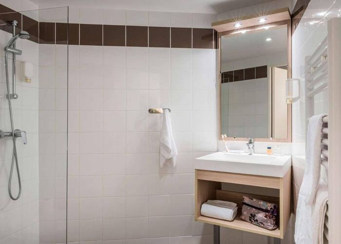 Salle de bains résidence lmnp tourisme affaires Paris Aparthotel Adagio Access Reuilly