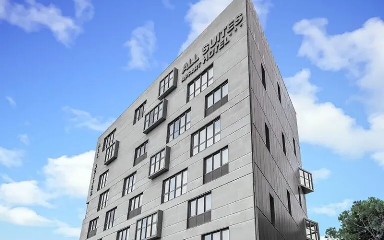 Vue bâtiment en résidence LMNP All Suite Study Marne à BORDEAUX