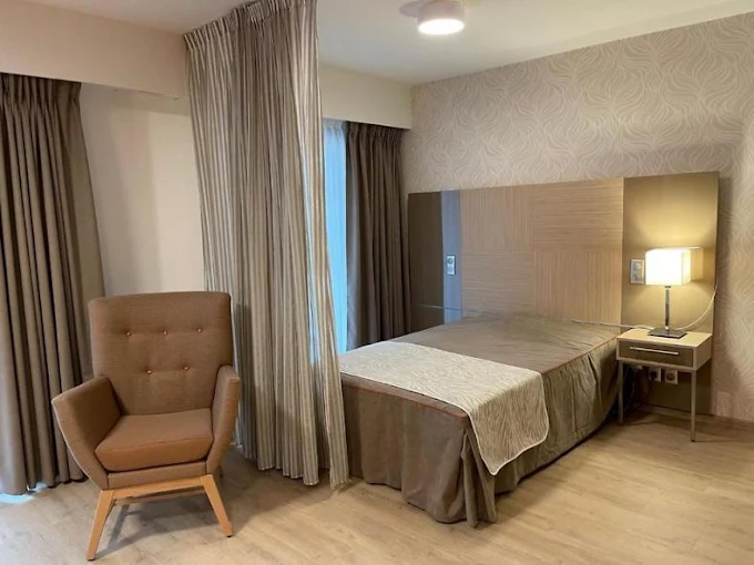 Chambre en résidence LMNP sénior Obeo Villa Sully à Aix Les Bains