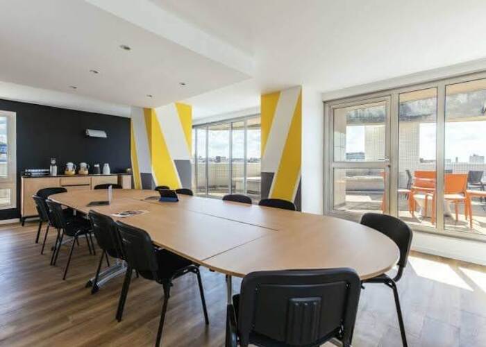 Salle de réunion Résidence LMNP Appart'hôtel Adagio La Villette à Paris