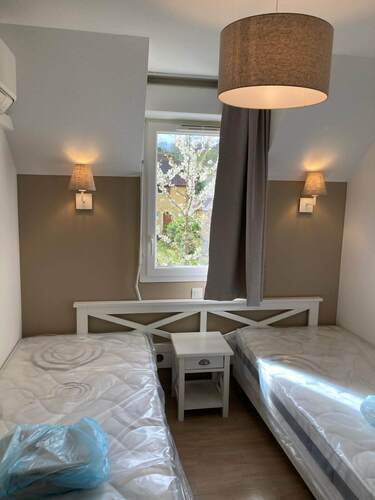 Chambre double dans la résidence LMNP tourisme Les Côtaux de Sarlat