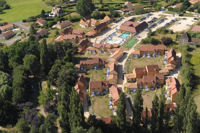 Vue d'en haut de la résidence LMNP tourisme Les Côtaux de Sarlat