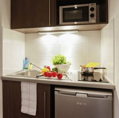 Kitchenette en résidence LMNP de tourisme Adagio Access Saint Charles à Marseille