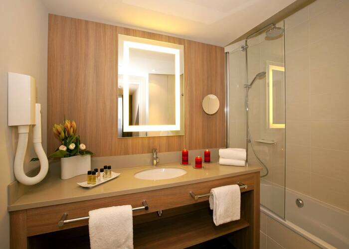 Salle de bains résidence lmnp tourisme affaires Roissy en France City résidence