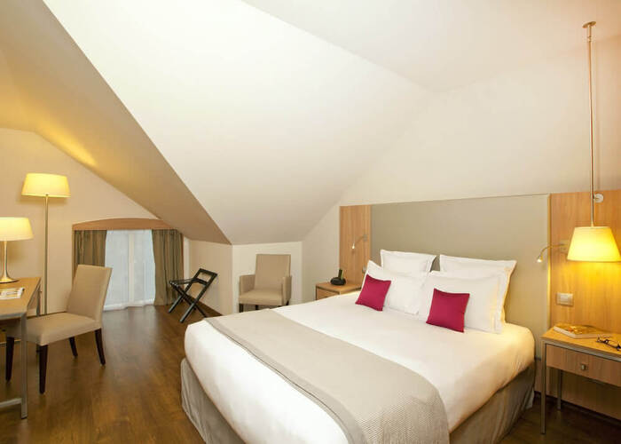chambre résidence lmnp tourisme affaires Roissy en France City résidence CDG