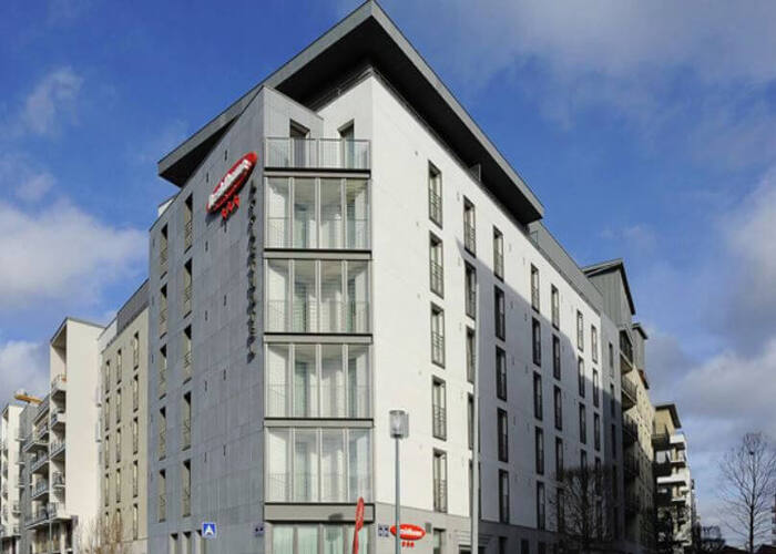 Façade résidence lmnp tourisme affaires residhome Appart hotel Asnière-sur-seine