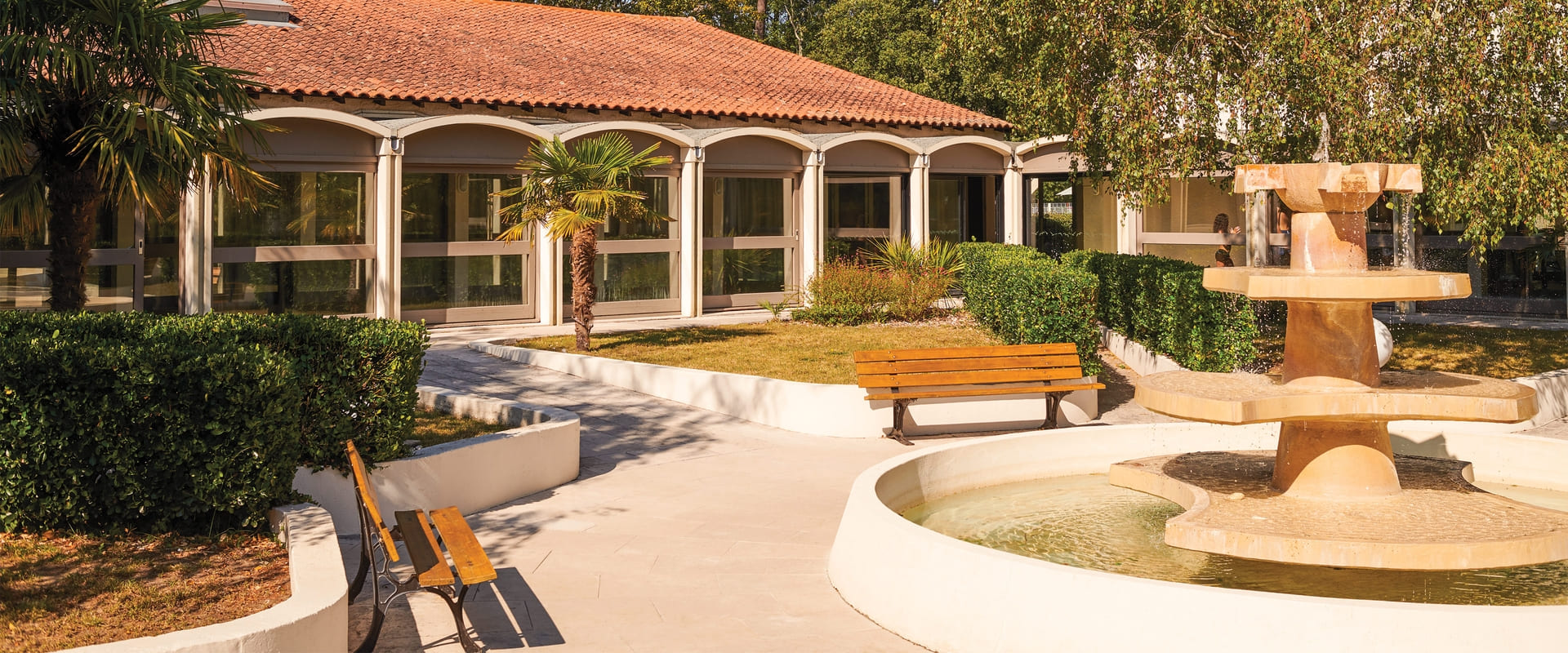 Vue extérieure en résidence LMNP de tourisme LES MATHES LA PALMYRE à ROYAN-LES-MATHES