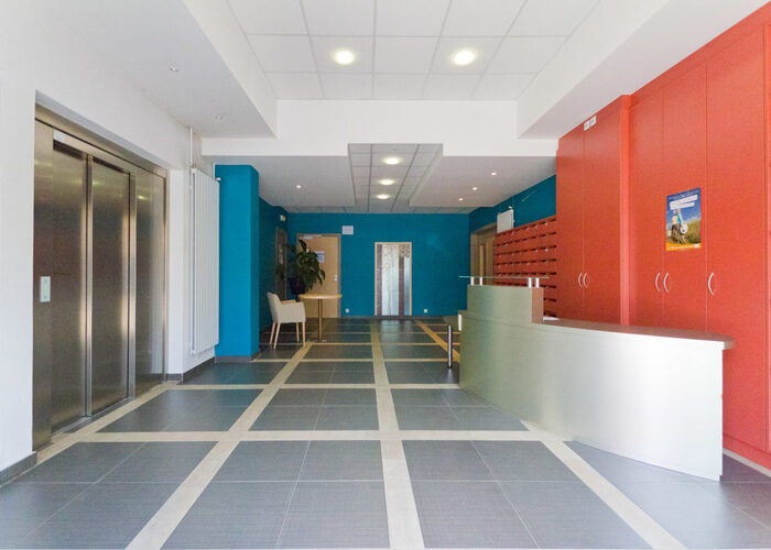 hall d'accueil résidence lmnp sénior forbach les promenades du val d'oeting