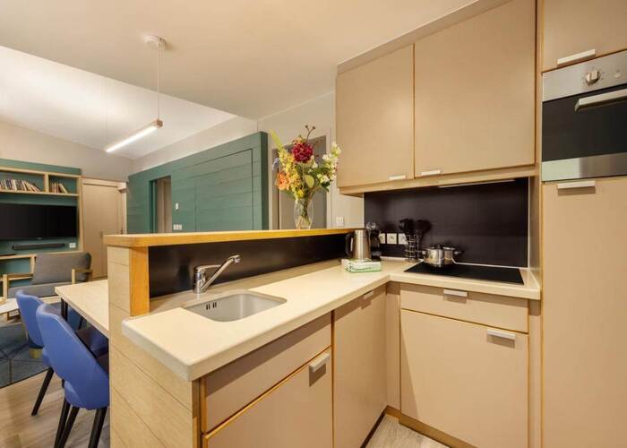 Cuisine résidence lmnp tourisme Chaumont-sur-Tharonne Center Parc Les hauts de bruyères