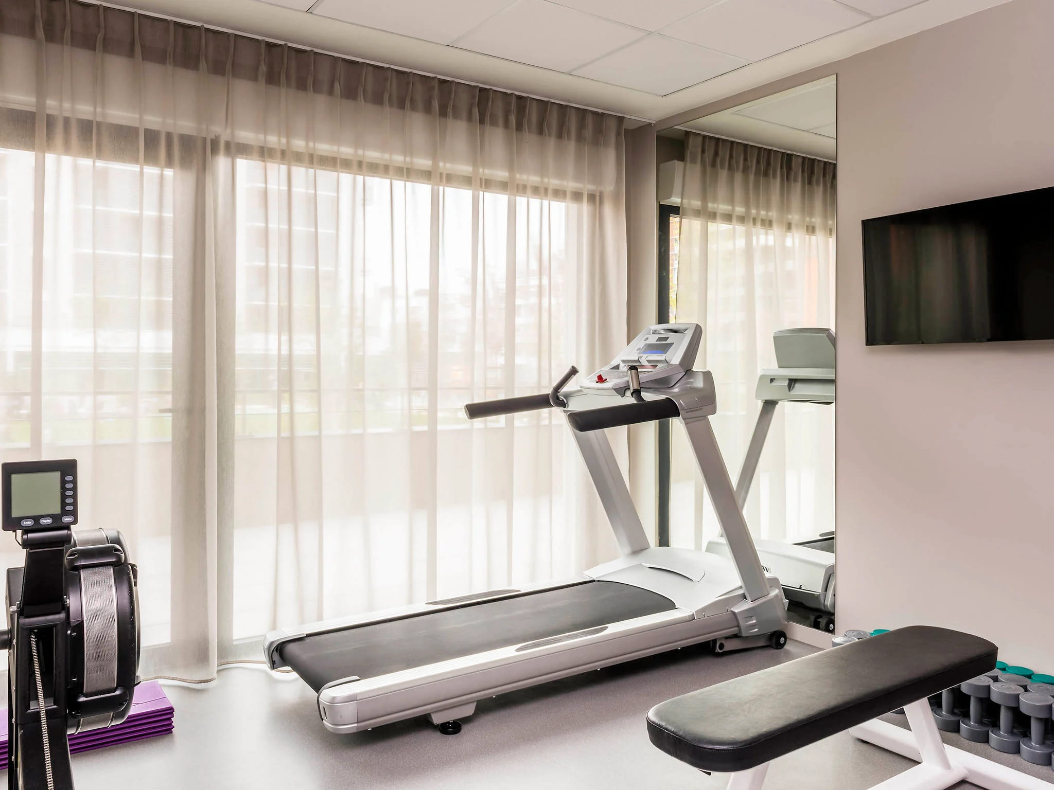 Salle de sport en résidence de tourisme en LMNP Adagio access à COLOMBES