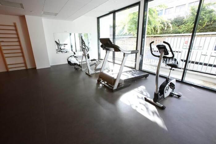 Salle de sport dans une résidence LMNP tourisme affaires à Rungis All Suites Aéroport Paris Orly
