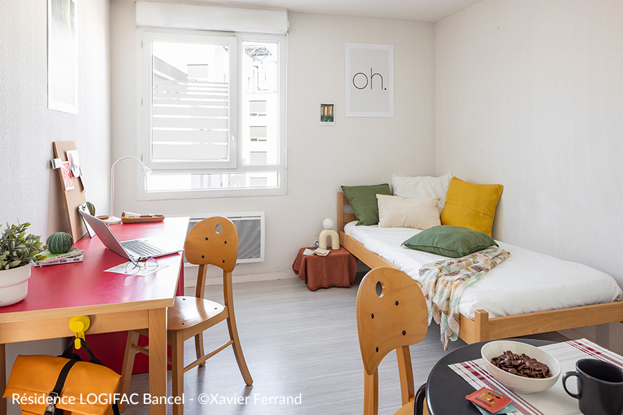 Chambre dans la résidence étudiante en LMNP Logifac Bancel à LYON