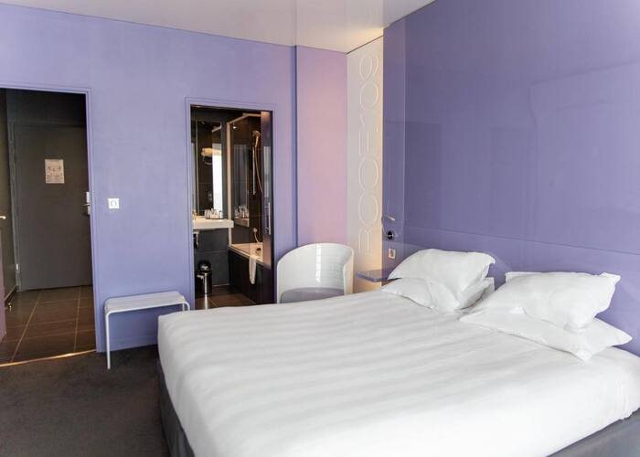 Chambre violette résidence tourisme LMNP Zenitude Arcachon La Teste de Buch